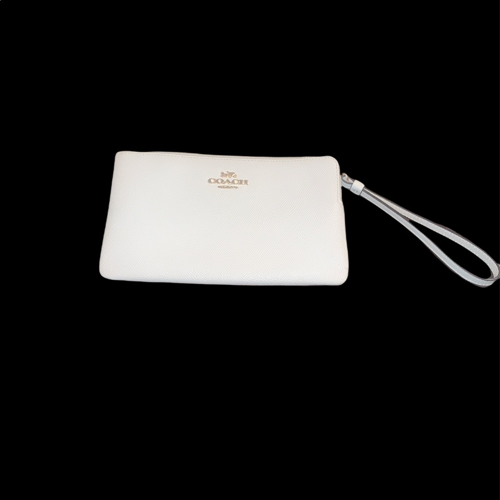 NWOT Chalk Coach Wristlet
